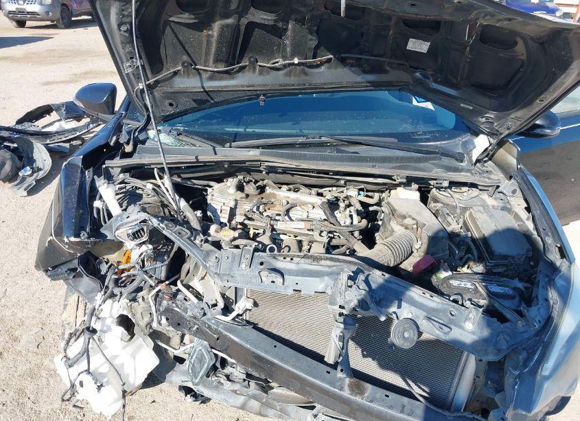 Photo 10 of 2015 Toyota Corolla S PLUS (VIN 5YFBURHEXFP355550)