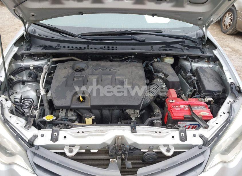 Photo 10 of 2015 Toyota Corolla LE/LE PLUS/LE PREMIUM (VIN 5YFBURHEXFP362093)