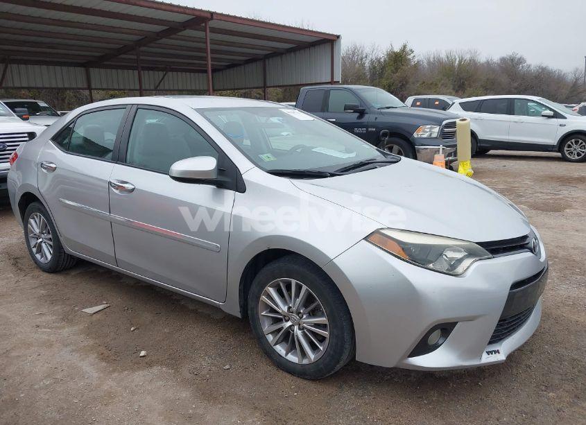 Photo 13 of 2015 Toyota Corolla LE/LE PLUS/LE PREMIUM (VIN 5YFBURHEXFP362093)