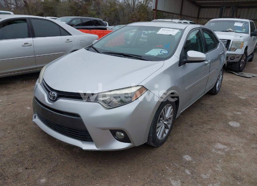 Photo 2 of 2015 Toyota Corolla LE/LE PLUS/LE PREMIUM (VIN 5YFBURHEXFP362093)