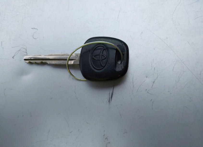 Photo 11 of 2015 Toyota Corolla L (VIN 5YFBURHEXFP364118)