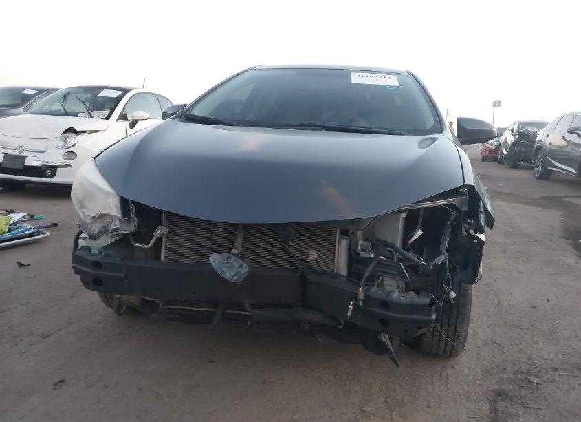 Photo 6 of 2015 Toyota Corolla L (VIN 5YFBURHEXFP365267)