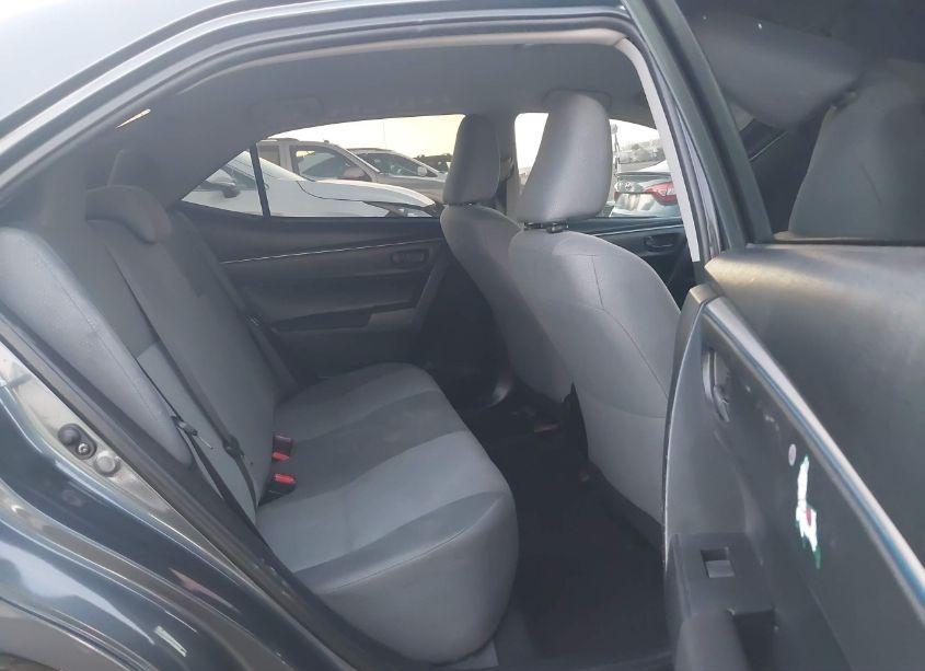 Photo 8 of 2015 Toyota Corolla L (VIN 5YFBURHEXFP365267)