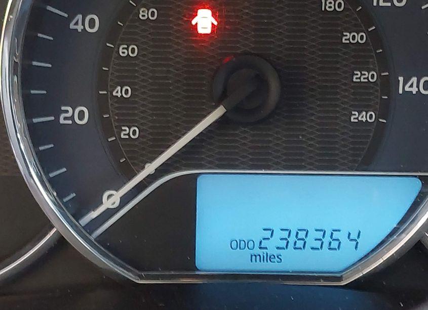 Photo 15 of 2016 Toyota Corolla LE (VIN 5YFBURHEXGP371295)