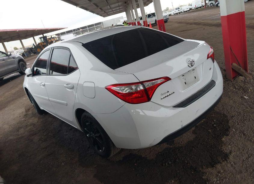 Photo 3 of 2016 Toyota Corolla LE (VIN 5YFBURHEXGP371295)