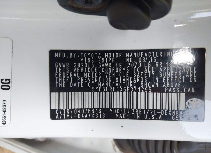 Photo 9 of 2016 Toyota Corolla LE (VIN 5YFBURHEXGP371295)