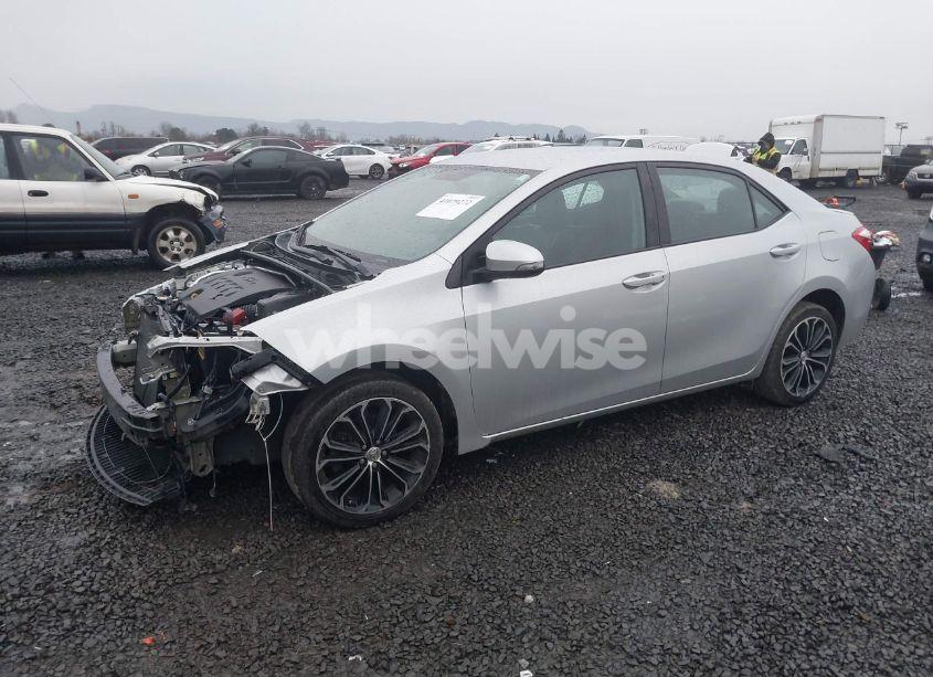 Photo 2 of 2016 Toyota Corolla S PLUS (VIN 5YFBURHEXGP390140)