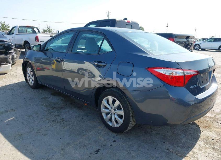 Photo 3 of 2016 Toyota Corolla LE (VIN 5YFBURHEXGP391045)