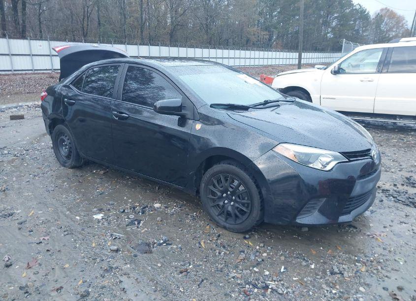 2016 Toyota Corolla LE (VIN 5YFBURHEXGP400326) main photo