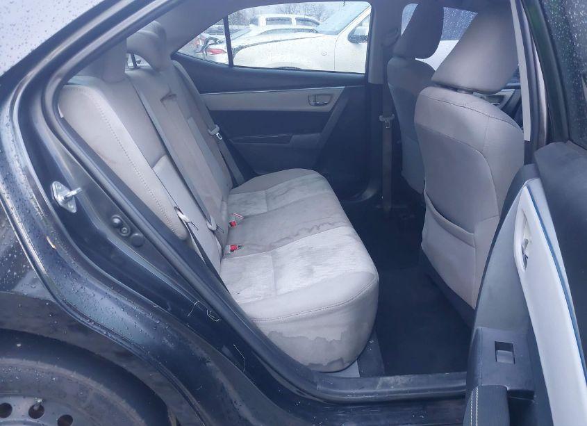 Photo 8 of 2016 Toyota Corolla LE (VIN 5YFBURHEXGP400326)