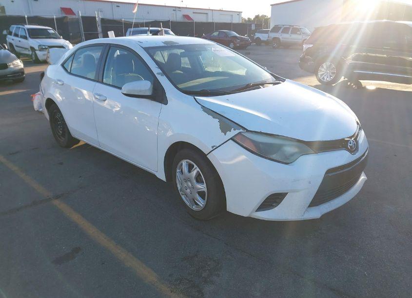 2016 Toyota Corolla LE (VIN 5YFBURHEXGP410788) main photo