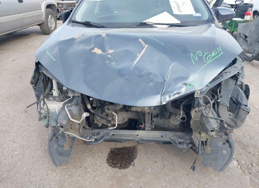 Photo 13 of 2016 Toyota Corolla LE (VIN 5YFBURHEXGP426263)