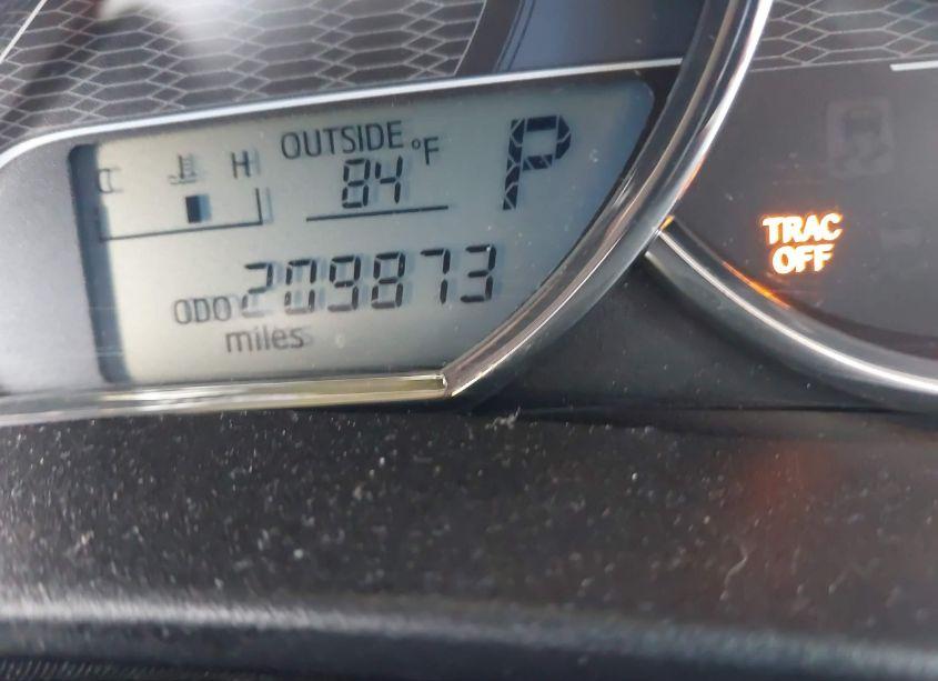 Photo 16 of 2016 Toyota Corolla LE (VIN 5YFBURHEXGP426263)