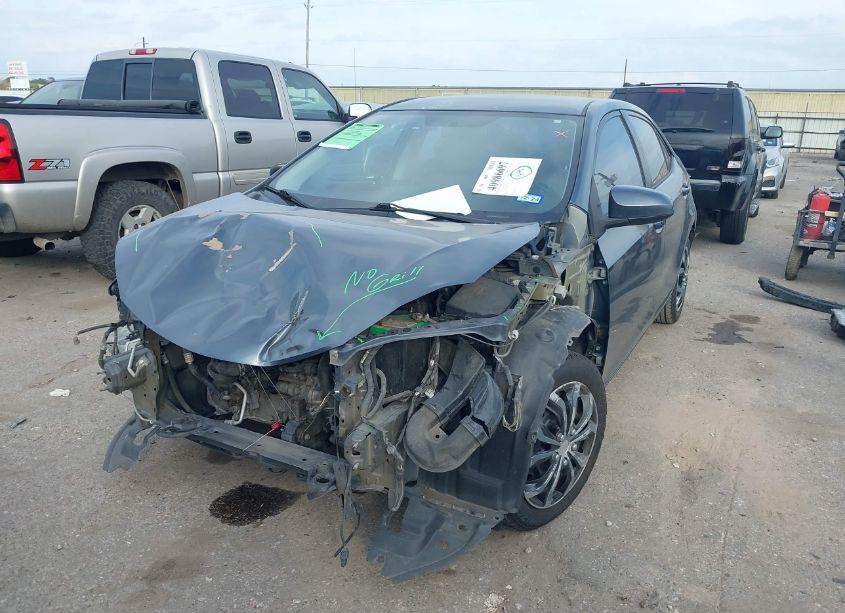 Photo 2 of 2016 Toyota Corolla LE (VIN 5YFBURHEXGP426263)