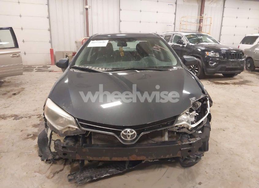 Photo 13 of 2016 Toyota Corolla LE PREMIUM (VIN 5YFBURHEXGP431429)