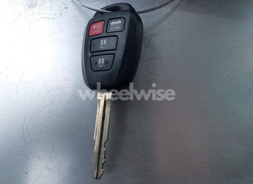 Photo 11 of 2016 Toyota Corolla S PLUS (VIN 5YFBURHEXGP440180)