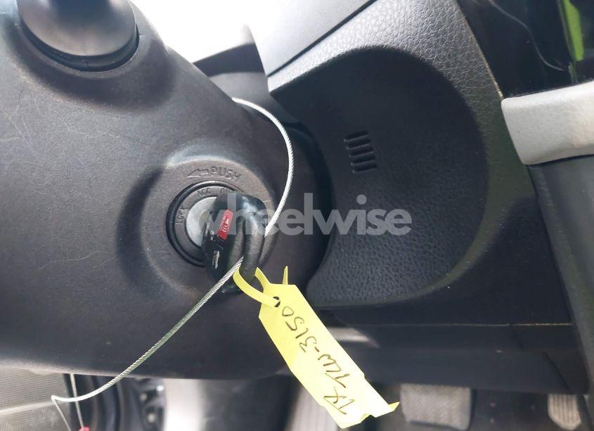 Photo 11 of 2016 Toyota Corolla LE (VIN 5YFBURHEXGP467945)