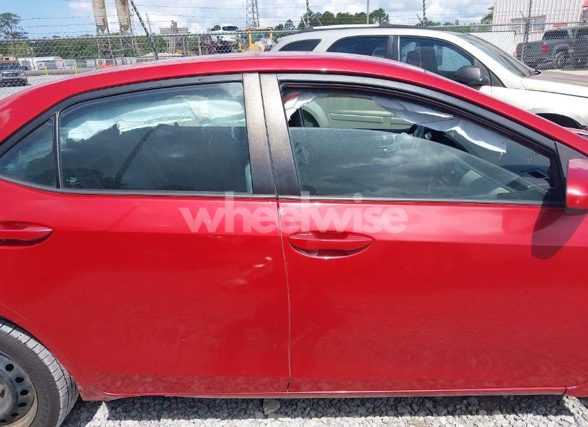 Photo 14 of 2016 Toyota Corolla LE (VIN 5YFBURHEXGP473342)