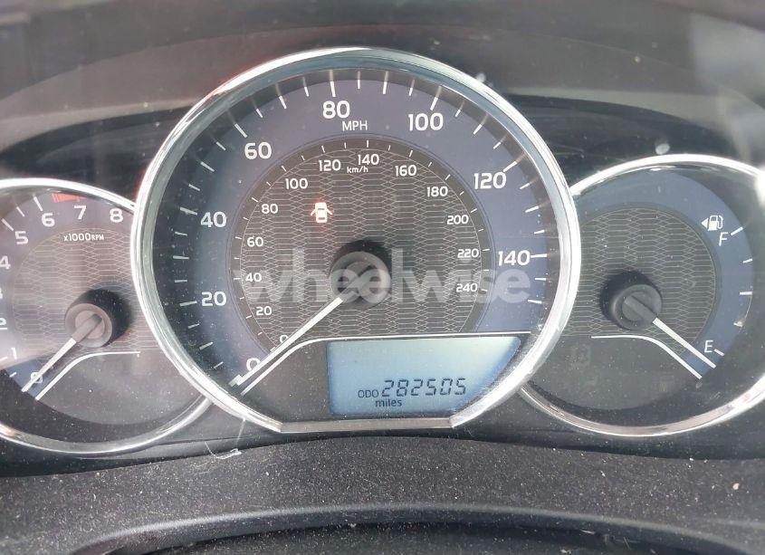 Photo 7 of 2016 Toyota Corolla LE (VIN 5YFBURHEXGP473342)