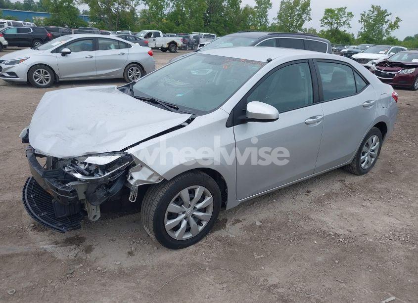 Photo 2 of 2016 Toyota Corolla LE (VIN 5YFBURHEXGP481893)