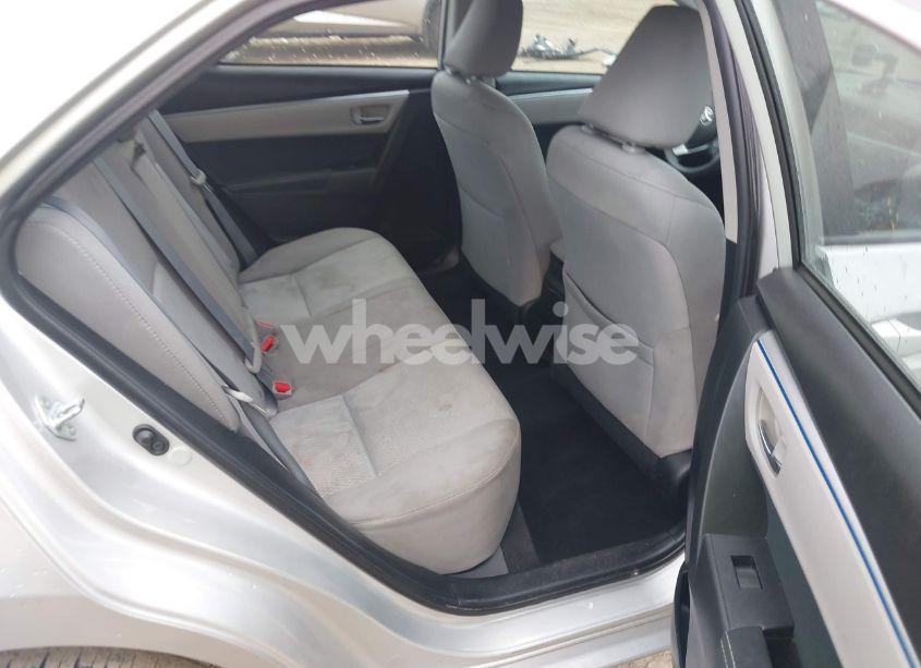 Photo 8 of 2016 Toyota Corolla LE (VIN 5YFBURHEXGP481893)