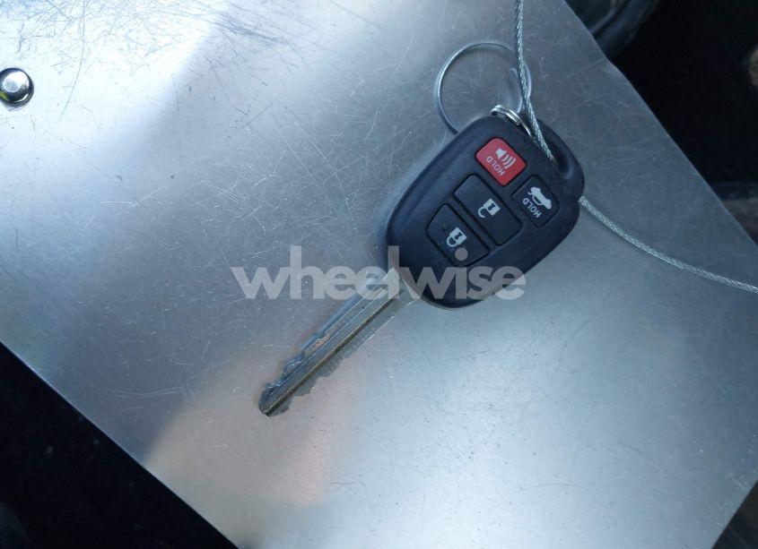 Photo 11 of 2016 Toyota Corolla S PLUS (VIN 5YFBURHEXGP487418)