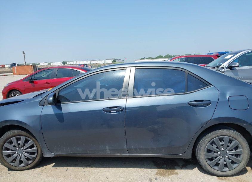 Photo 14 of 2016 Toyota Corolla LE (VIN 5YFBURHEXGP528761)
