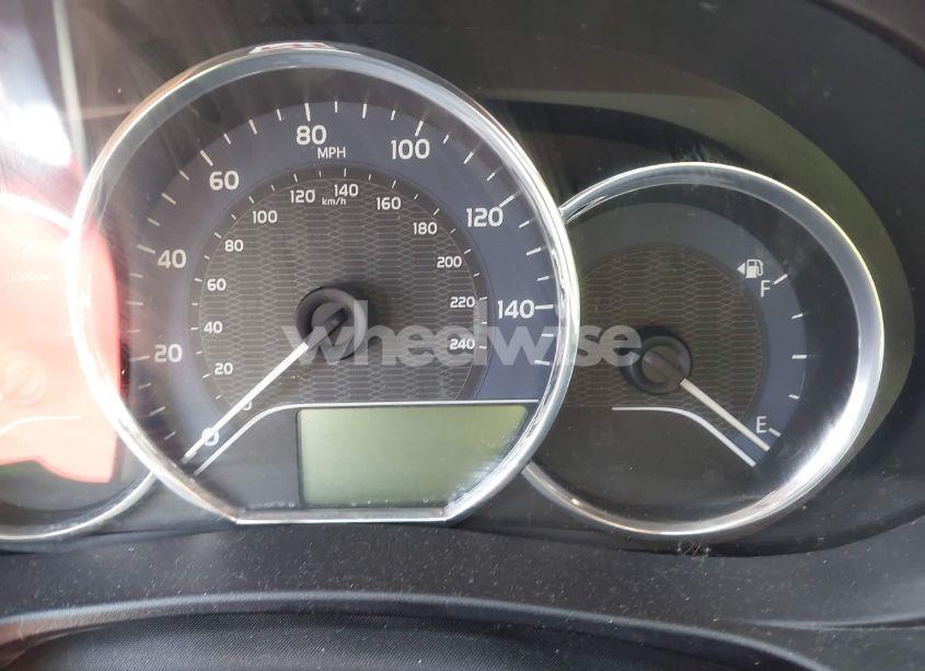 Photo 15 of 2016 Toyota Corolla LE (VIN 5YFBURHEXGP528761)