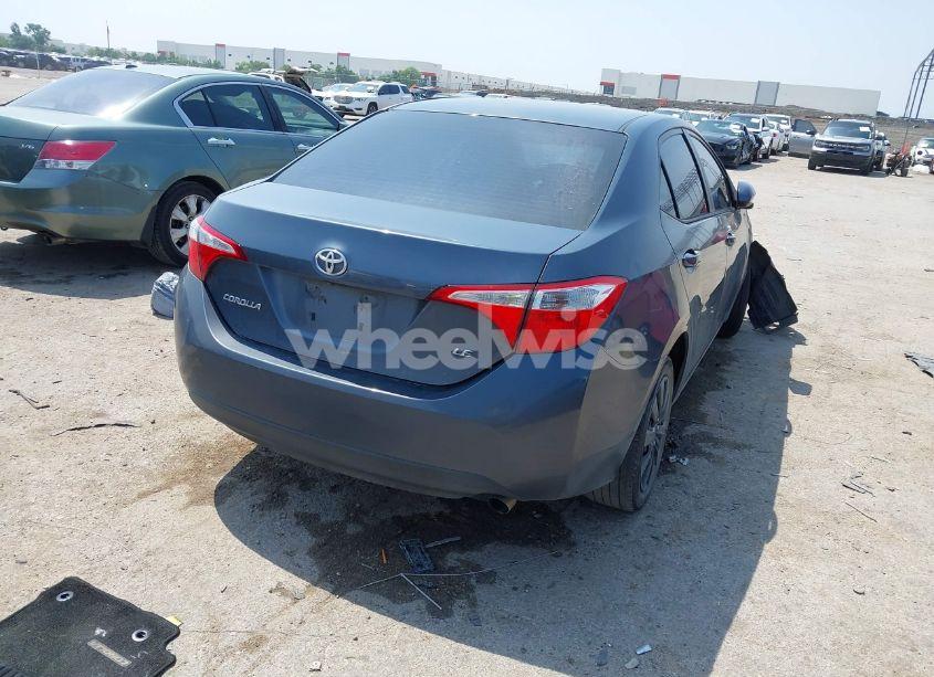 Photo 4 of 2016 Toyota Corolla LE (VIN 5YFBURHEXGP528761)