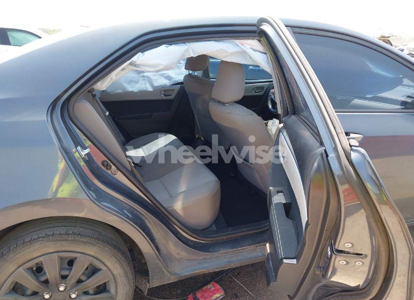 Photo 8 of 2016 Toyota Corolla LE (VIN 5YFBURHEXGP528761)