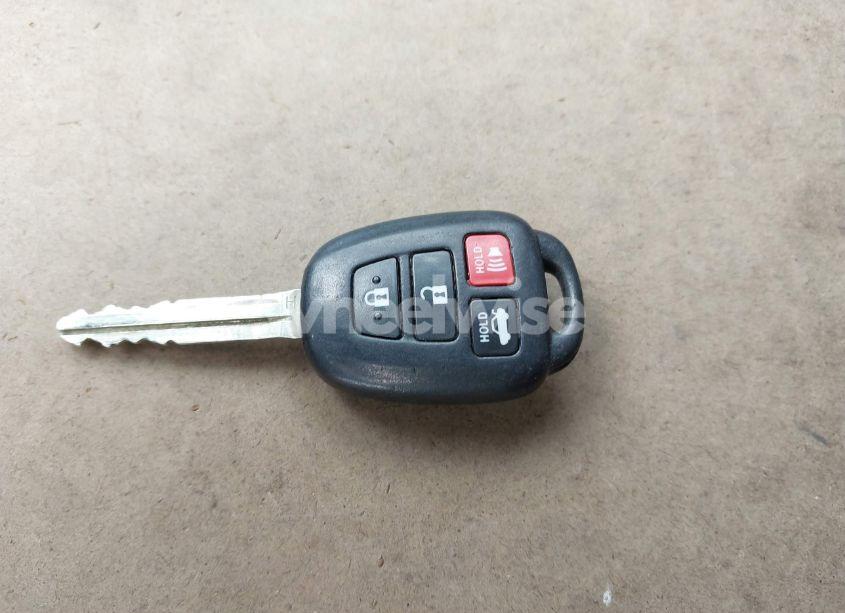 Photo 11 of 2016 Toyota Corolla S (VIN 5YFBURHEXGP540103)