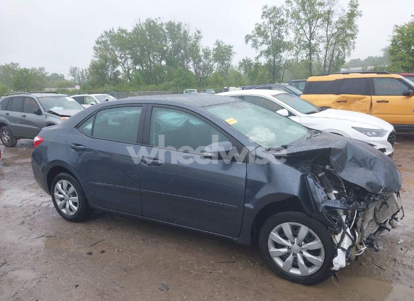 Photo 14 of 2016 Toyota Corolla S PLUS (VIN 5YFBURHEXGP548430)