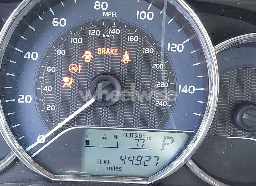 Photo 16 of 2016 Toyota Corolla LE (VIN 5YFBURHEXGP565549)