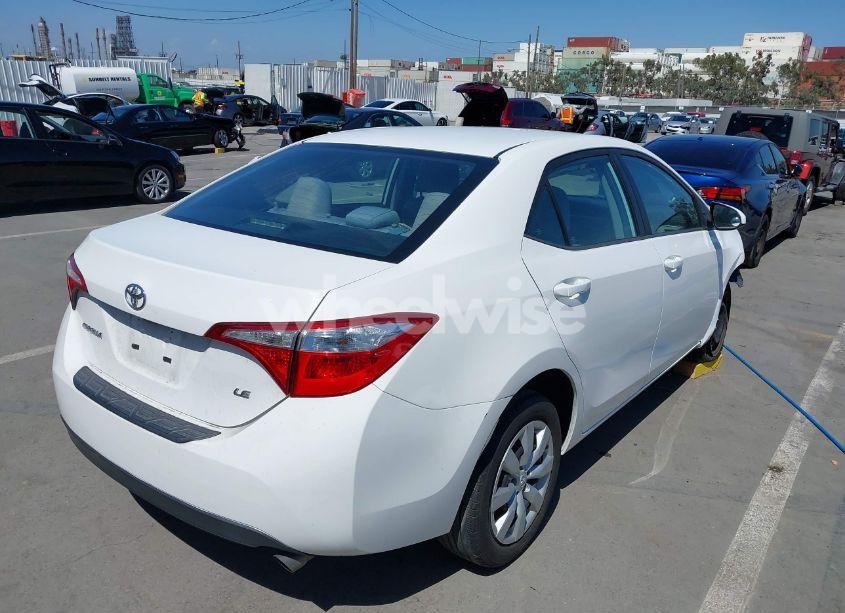 Photo 4 of 2016 Toyota Corolla LE (VIN 5YFBURHEXGP565549)