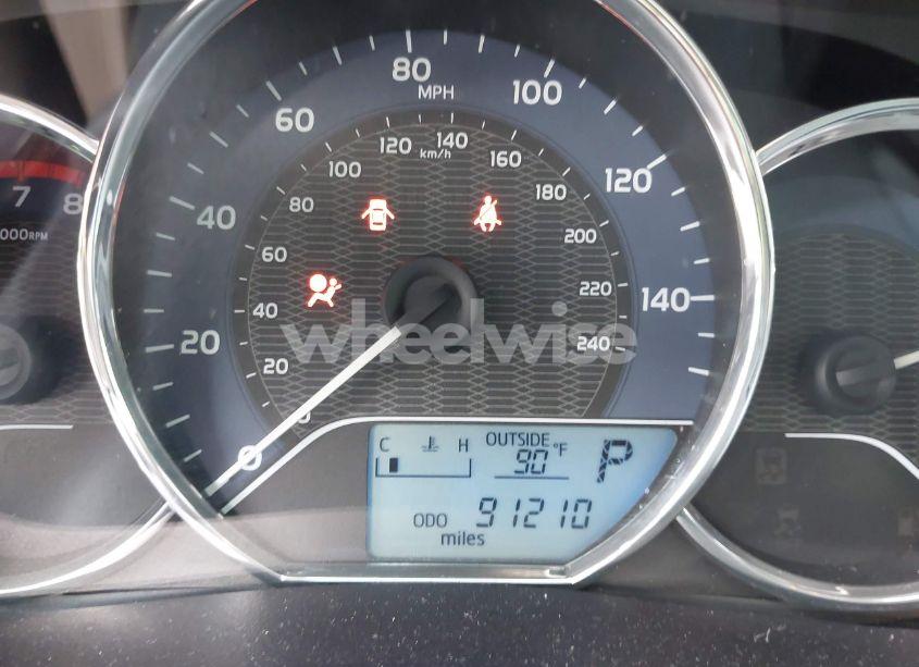 Photo 16 of 2016 Toyota Corolla LE (VIN 5YFBURHEXGP568094)