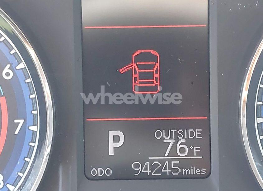 Photo 15 of 2017 Toyota Corolla LE (VIN 5YFBURHEXHP571448)