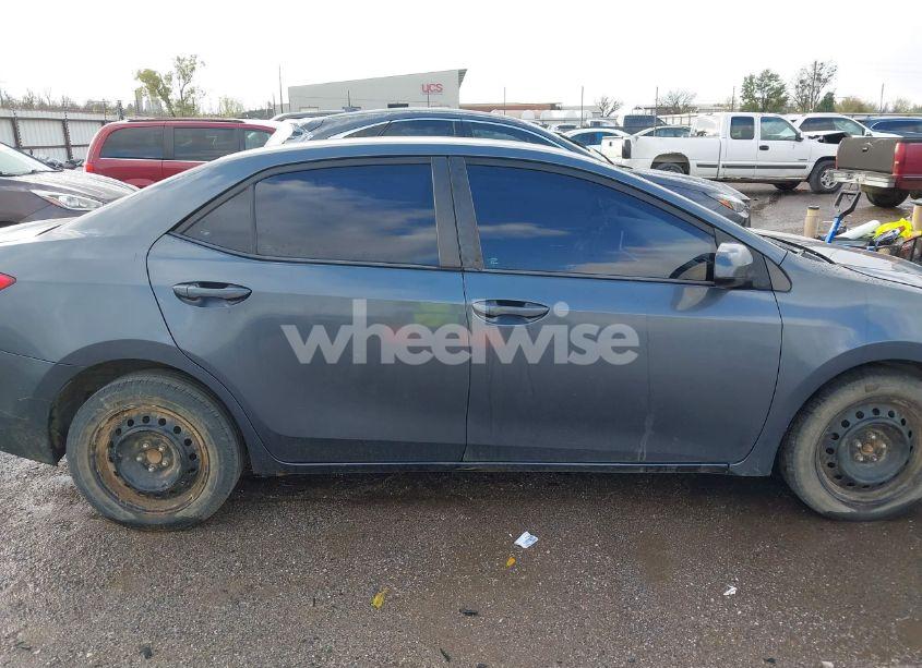 Photo 14 of 2017 Toyota Corolla LE (VIN 5YFBURHEXHP574107)