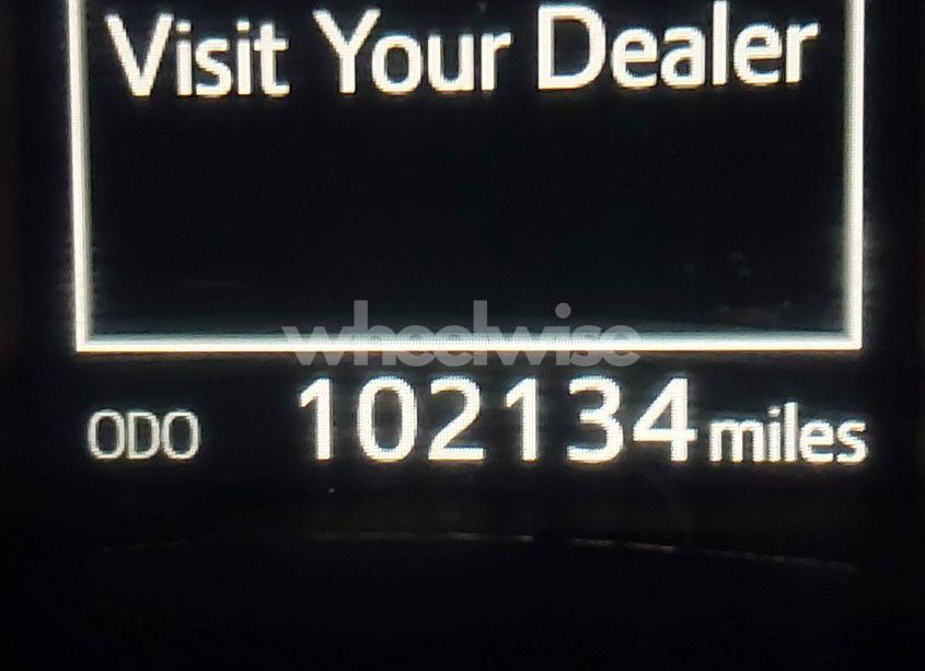 Photo 15 of 2017 Toyota Corolla SE SPECIAL EDITION (VIN 5YFBURHEXHP600205)