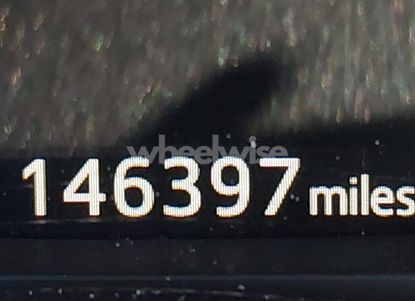 Photo 15 of 2017 Toyota Corolla SE SPECIAL EDITION (VIN 5YFBURHEXHP604318)