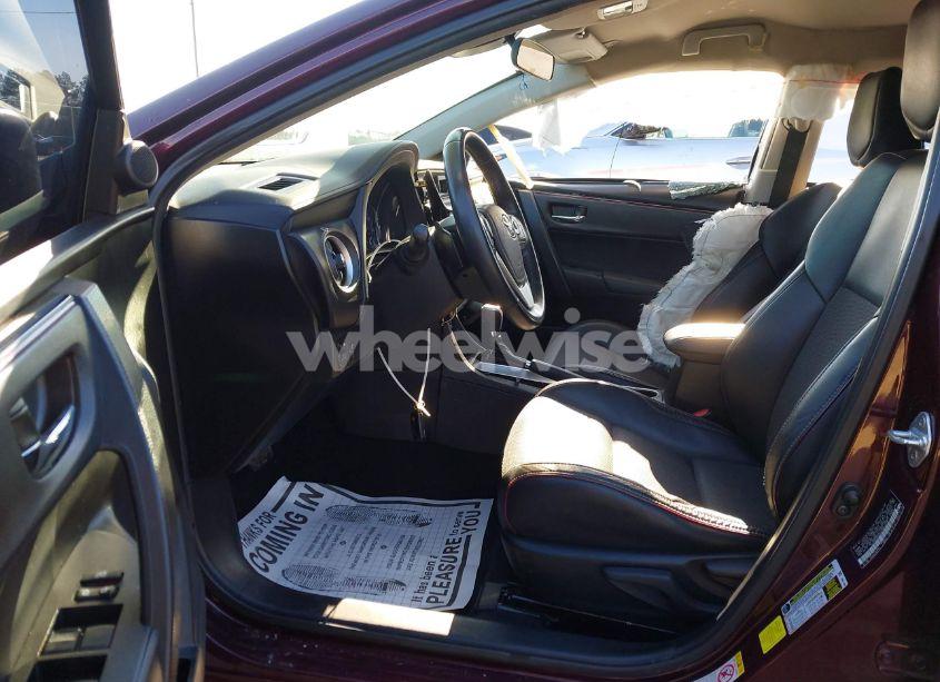 Photo 5 of 2017 Toyota Corolla SE SPECIAL EDITION (VIN 5YFBURHEXHP604318)