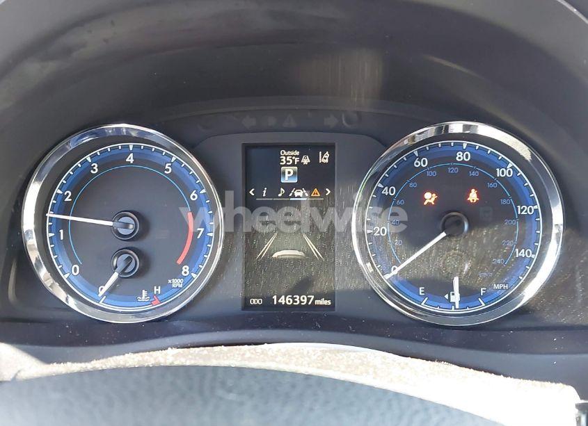 Photo 7 of 2017 Toyota Corolla SE SPECIAL EDITION (VIN 5YFBURHEXHP604318)