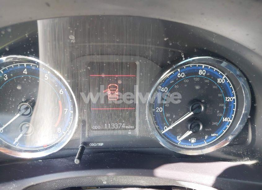 Photo 7 of 2017 Toyota Corolla LE (VIN 5YFBURHEXHP610734)