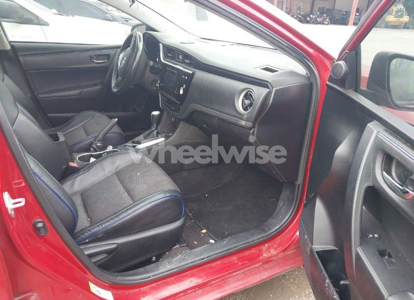 Photo 5 of 2017 Toyota Corolla SE (VIN 5YFBURHEXHP618056)