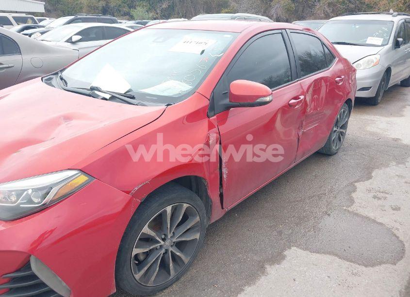 Photo 6 of 2017 Toyota Corolla SE (VIN 5YFBURHEXHP618056)