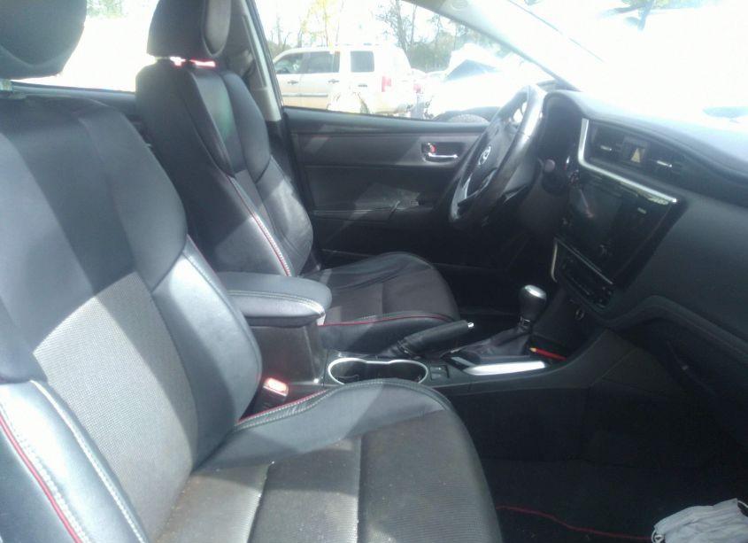 Photo 5 of 2017 Toyota Corolla SE SPECIAL EDITION (VIN 5YFBURHEXHP629588)