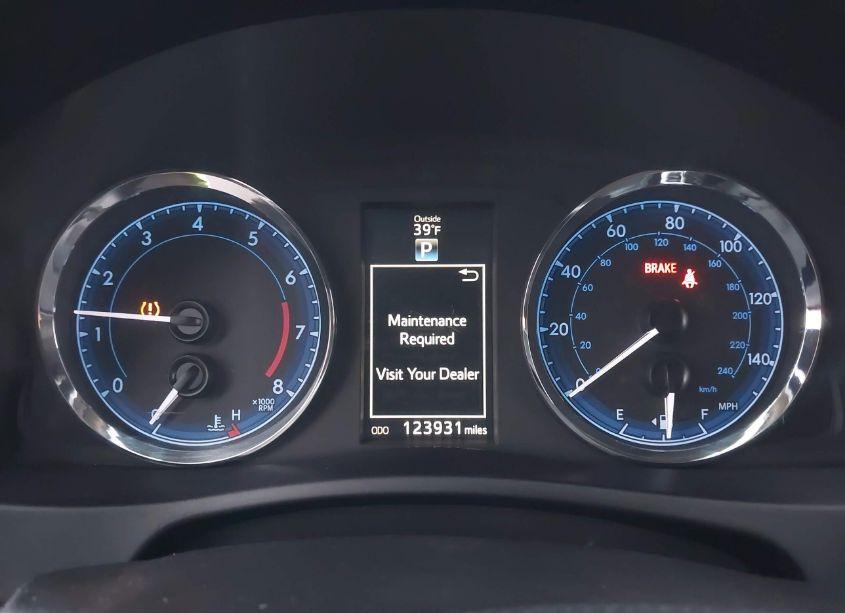 Photo 7 of 2017 Toyota Corolla XSE (VIN 5YFBURHEXHP642051)