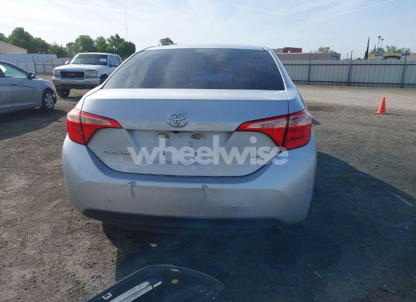 Photo 17 of 2017 Toyota Corolla LE (VIN 5YFBURHEXHP645015)