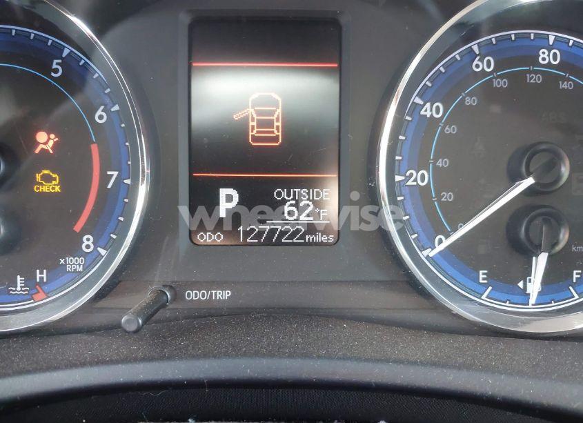 Photo 7 of 2017 Toyota Corolla LE (VIN 5YFBURHEXHP645015)