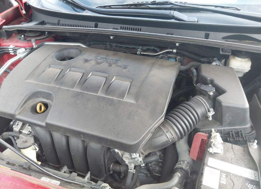 Photo 10 of 2017 Toyota Corolla SE (VIN 5YFBURHEXHP660002)