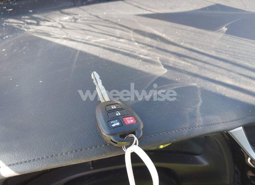 Photo 11 of 2017 Toyota Corolla LE (VIN 5YFBURHEXHP667662)